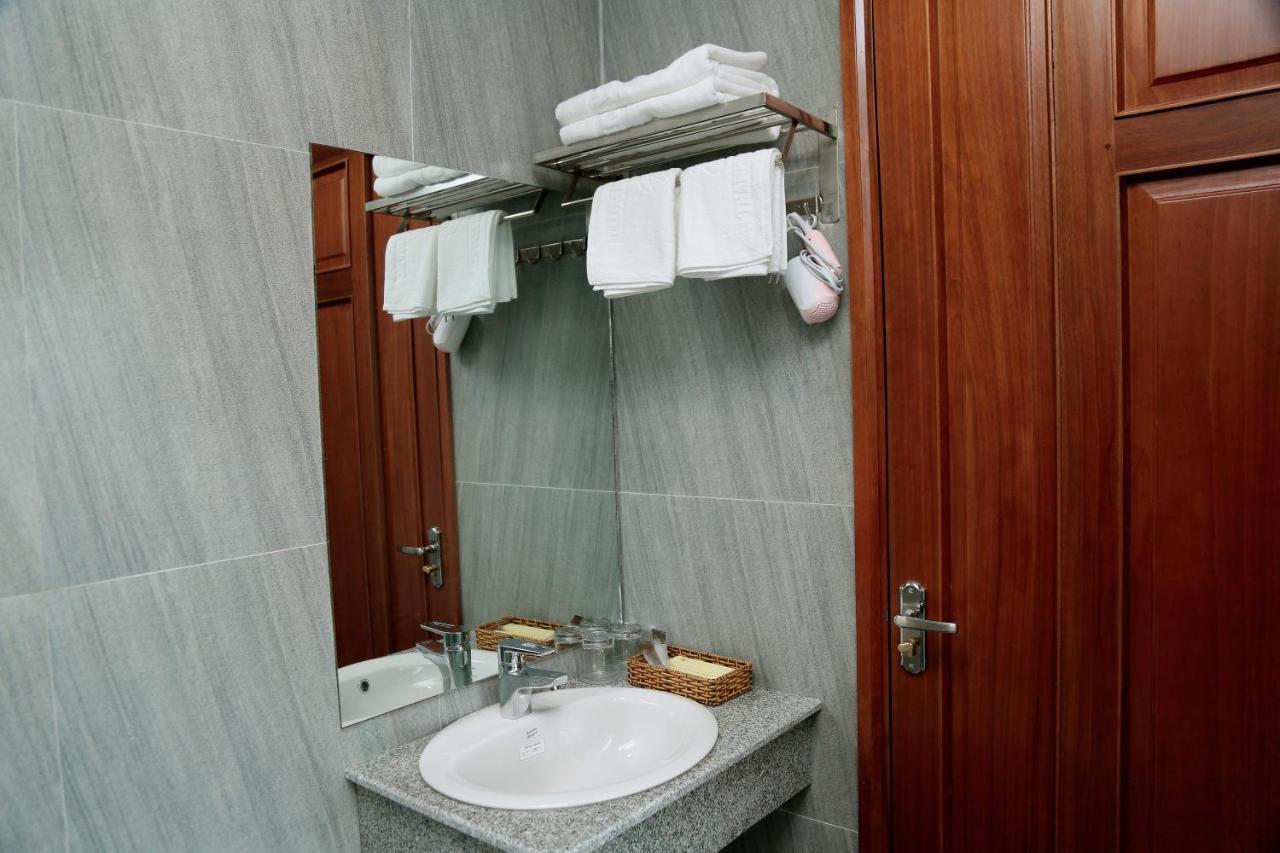 Thanh Van Hotel 归仁 外观 照片