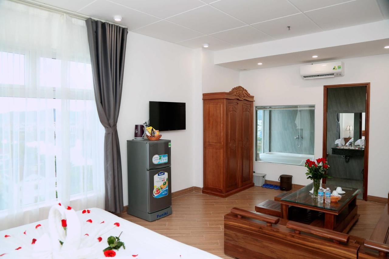 Thanh Van Hotel 归仁 外观 照片