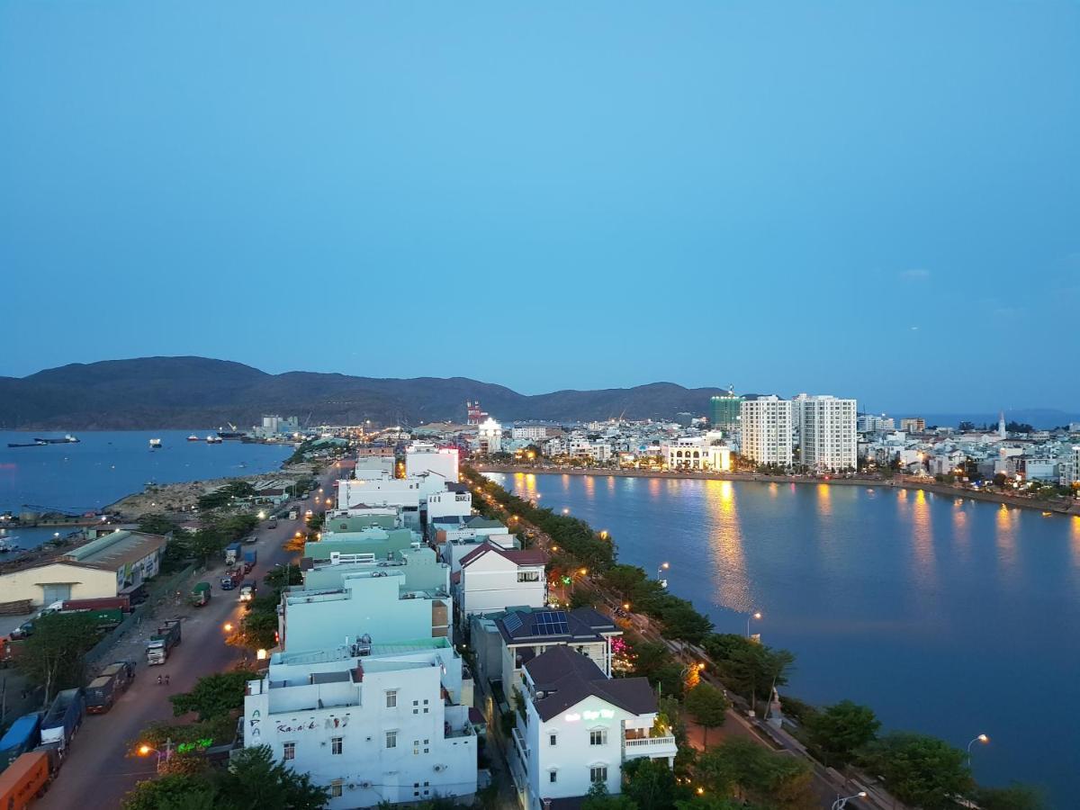 Thanh Van Hotel 归仁 外观 照片